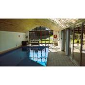 Laurel Cottage - indoor pool, hot tub, panoramic Snowdonia views