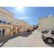 Less than 2 km from the beach - T3 Townhouse