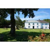 Leworthy Farmhouse Bed and Breakfast