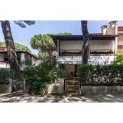 Lido di Spina Flat - A few steps from the Sea with Parking