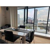 London Luxurious 2 Bed Apartment Canary Wharf