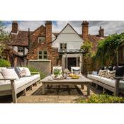 Lovely 3-Bed House in West Malling kent