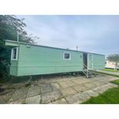 Lovely 8 Berth Caravan, Only A Short Drive To Skegness Beach Ref 33012b