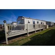 Lovely Caravan For Hire Nearby Scratby Beach In Norfolk Ref 50045l