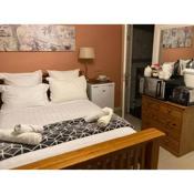 Lovely guest rooms New Forest/ Southampton