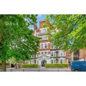 Lovely one bedroom flat in the heart of Chiswick