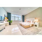 Lush Studio at The Cosmopolitan Business Bay by Deluxe Holiday Homes