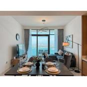 Luton Vacation Homes - Full Sea and Palm View & Modern 2BR - Emaar Beachfront , Beach Vista, Dubai Harbour - 17AB06