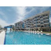 Luxurious Duplex Beachside Resort-Style with Top Amenities C21