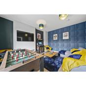 Luxurious Gem in Coventry with FREE Parking and Games Room