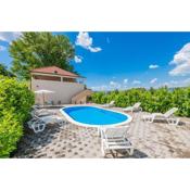 Luxurious Villa Sennia with a private pool