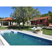 Luxurious Villa with Private Pool in Trilj Dalmatia
