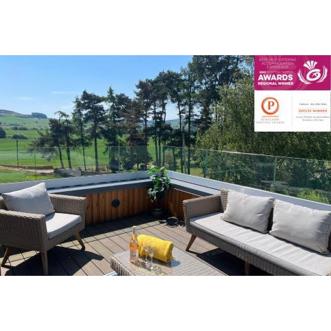 Luxury Lodge with Hot Tub at Lindores