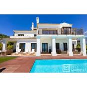 Luxury Modern 5BR Villa - Infinity pool & Panoramic sea views