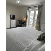 Luxury Rooms In Furnished Guests-Only House Free WiFi West Thurrock
