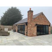 Luxury Studio Cottage at Foot of Yorkshire Wolds