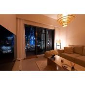 Lxry 2 bed apartment in Burj Royale Downtown Dubai with full Burj Khalifa view