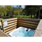 Magpie 2 Hot Tub HuntersMoon-Warminster-Longleat-Wiltshire