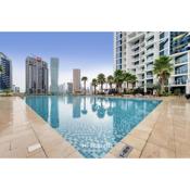 Manzil - Luxurious 1BR Waterfront Apartment at DAMAC Maison Prive with Burj Views