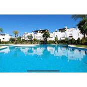 Marbella total newly renovated town house 4 BR 3 baths and 2 outdoor showers 70 m2 rooftop with open view and garden 35
