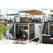 Marina Luxury Houseboat Olive