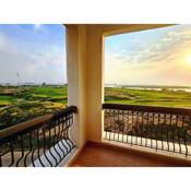 Meadows Living - 4BR Apartment on Yas Golf Course