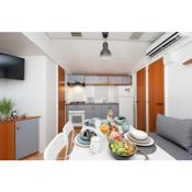 MIA mobile home with jacuzzi