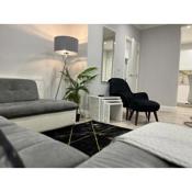 Modern 2 bed Apartment by SYL - Sleeps 6
