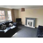 Modern 2 bed flat, private parking & sec entry