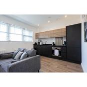Modern 2 Bedroom Apartment in Bolton