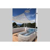 Modern villa with pool, BBQ, sun terrace & seaview