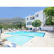 Modish Villa in Lefkogia Crete with Swimming Pool