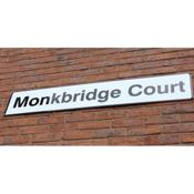 Monkbridge Mews Apartment