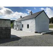 Mournes Family Cottage with Hot Tub