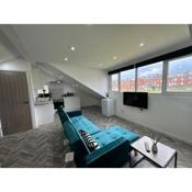 New Penthouse Pad - 5 mins from Leeds City Centre