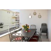 Nice apartment in Makarska with WiFi and 3 Bedrooms