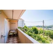 Nice apartment in Mlini with WiFi and 2 Bedrooms