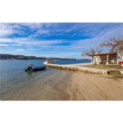 Nice apartment in Supetarska Draga with 2 Bedrooms and WiFi