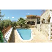 Nice home in Astros Peleponese with 3 Bedrooms, WiFi and Outdoor swimming pool