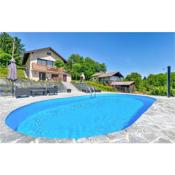 Nice home in Dragoslavec with Outdoor swimming pool, WiFi and 2 Bedrooms