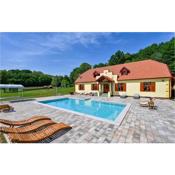 Nice home in Konjscina with WiFi, Outdoor swimming pool and Heated swimming pool