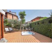 Nice home in Lido di Camaiore with WiFi and 3 Bedrooms