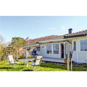 Nice home in Sveio with 2 Bedrooms and WiFi