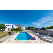 Nice home in Trget with WiFi, 4 Bedrooms and Outdoor swimming pool