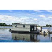 Nice ship-boat in Havelsee OT Ktzkow with 2 Bedrooms
