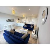 Ocean View Suite - Near Hythe - On Beach Seafront - Private Parking