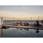 Oceanis Luxury Suites