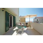 One-Bedroom Apartment Makarska with Sea View 01