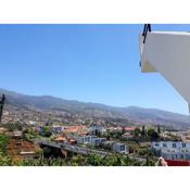One bedroom house with sea view terrace and wifi at Funchal 4 km away from the beach