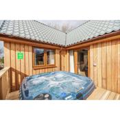 Osprey Lodge 1 with Hot Tub